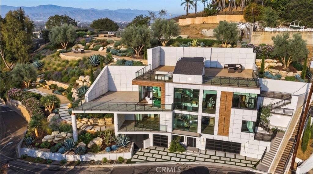 House in Los Angeles, California, United States 5 - 18642856