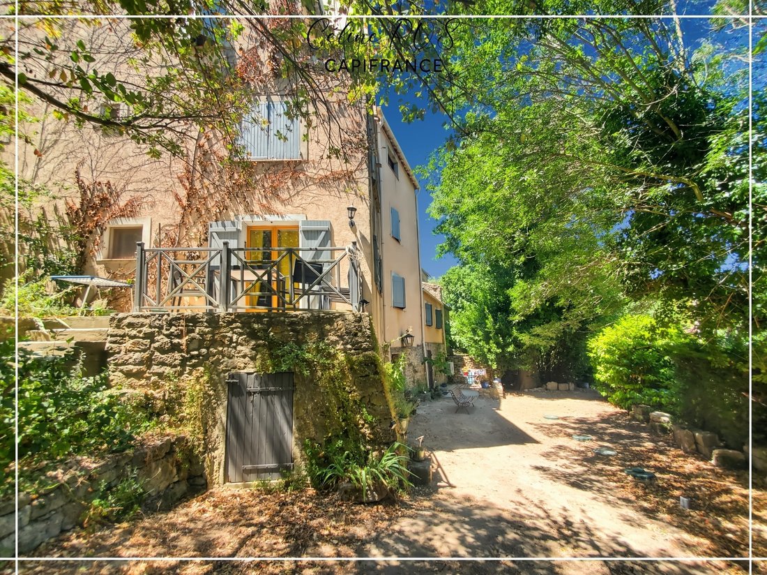 House in Cornillon-Confoux, Provence-Alpes-Côte d'Azur, France 2 - 18447767