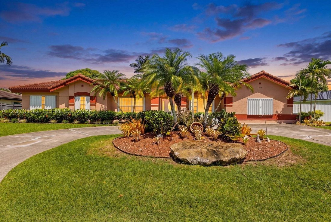 House in Miami, Florida, United States 1 - 18646169