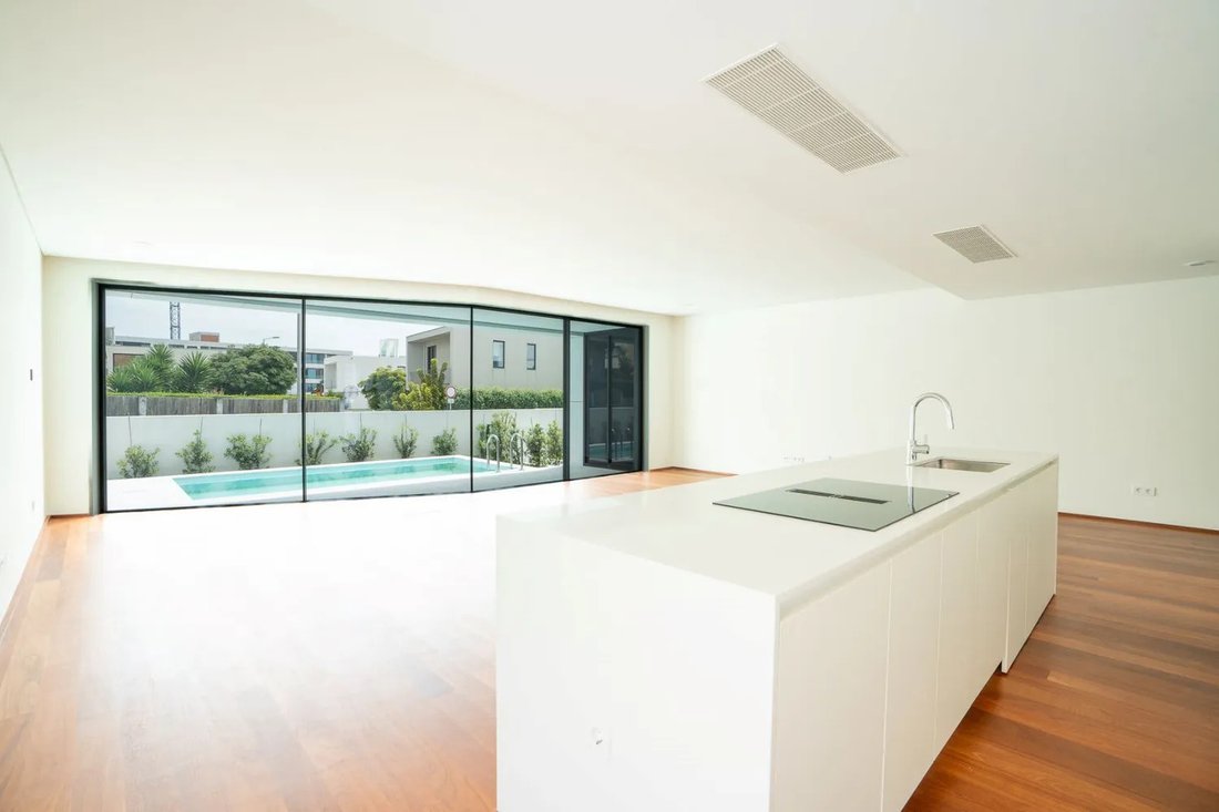 Apartment in Canidelo, Porto District, Portugal 4 - 15460249