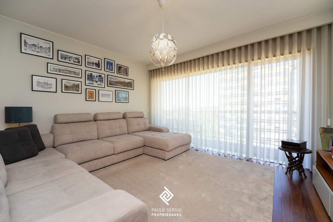 Apartment in Santa Marinha e Sao Pedro da Afurada, Porto District, Portugal 5 - 18647599