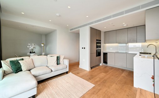 Apartment in Paddington, Westminster, England 1