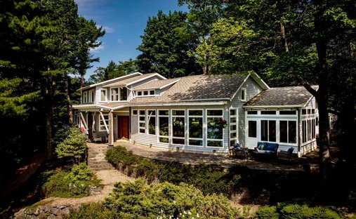 House in Sunnybrook, Nova Scotia, Canada 1
