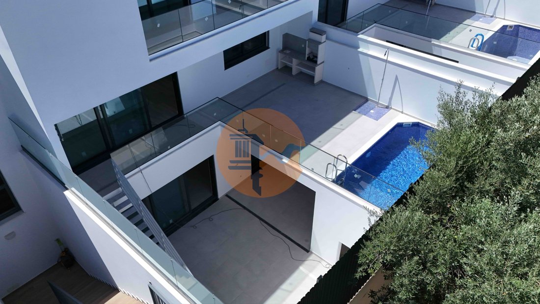 House in Montenegro, Algarve, Portugal 1 - 18289575