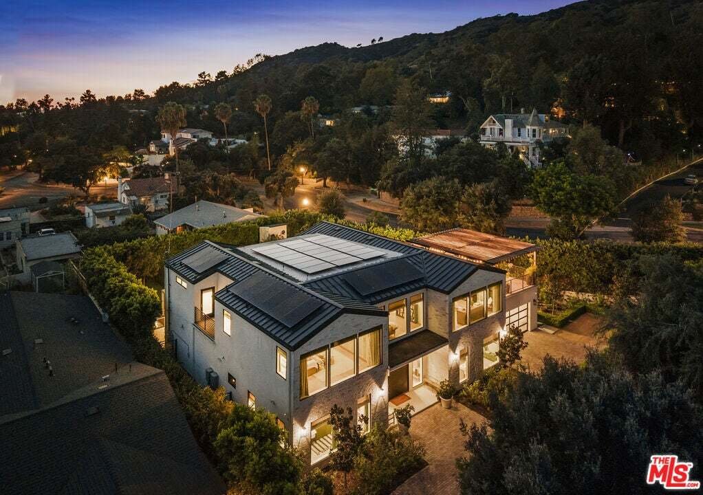 House in Los Angeles, California, United States 1 - 18645922