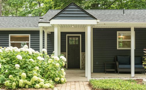 House in Lake Ann, Michigan, United States 1
