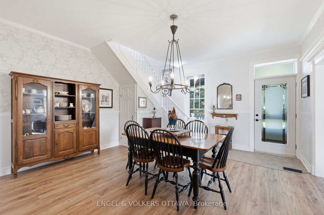 House in South Glengarry, Ontario, Canada 4 - 18643858