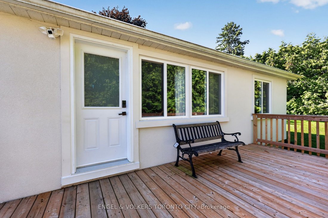 House in Innisfil, Ontario, Canada 2 - 18643057