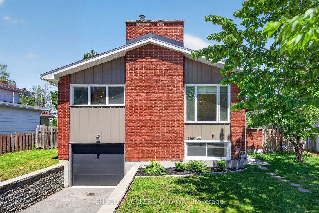 House in Ottawa, Ontario, Canada 1 - 18642936