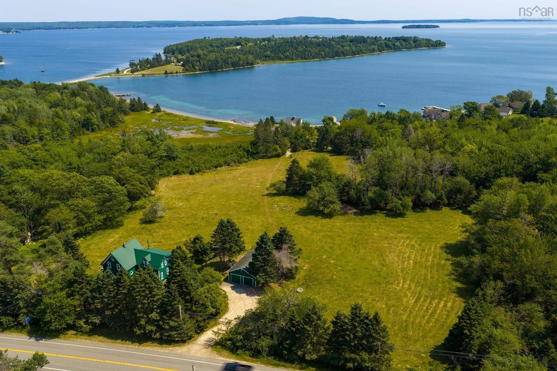 House in Chester, Nova Scotia, Canada 1 - 18643746
