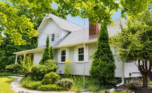 House in Williamsburg, MI, United States 1