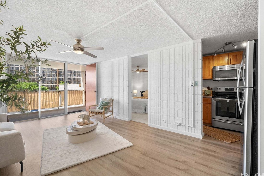 Condo in Honolulu, Hawaii, United States 1 - 18642770