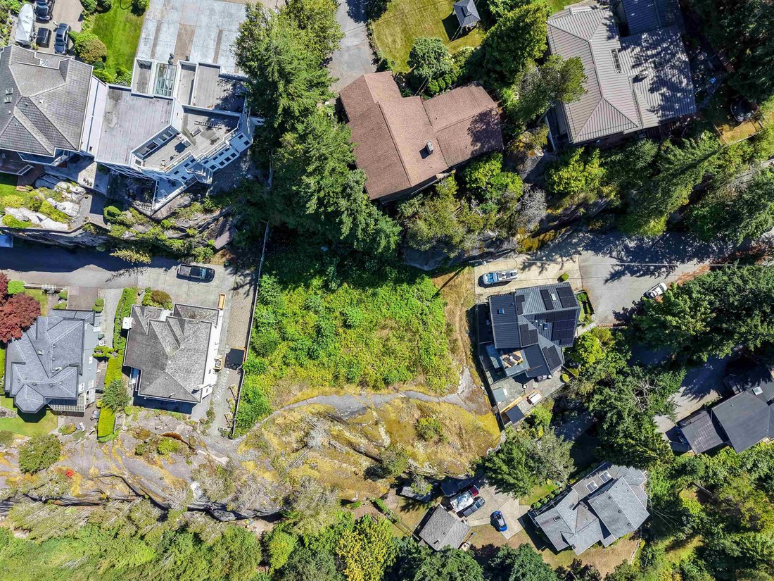 Land in Squamish, British Columbia, Canada 3 - 18643187