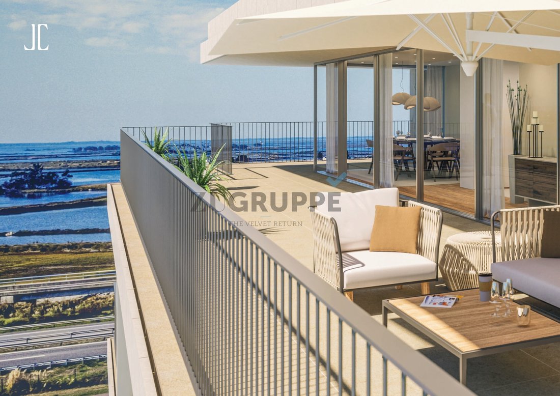 Apartment in Gloria e Vera Cruz, Aveiro District, Portugal 3 - 18647609