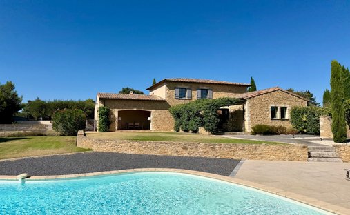 Maison à Uzès, Occitanie, France 1
