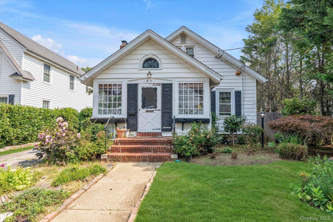House in Rockville Centre, New York, United States 1 - 18646958