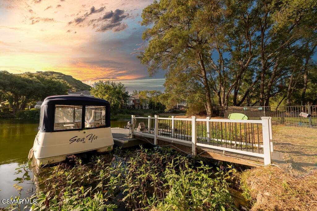 House in Thousand Oaks, California, United States 3 - 18642868