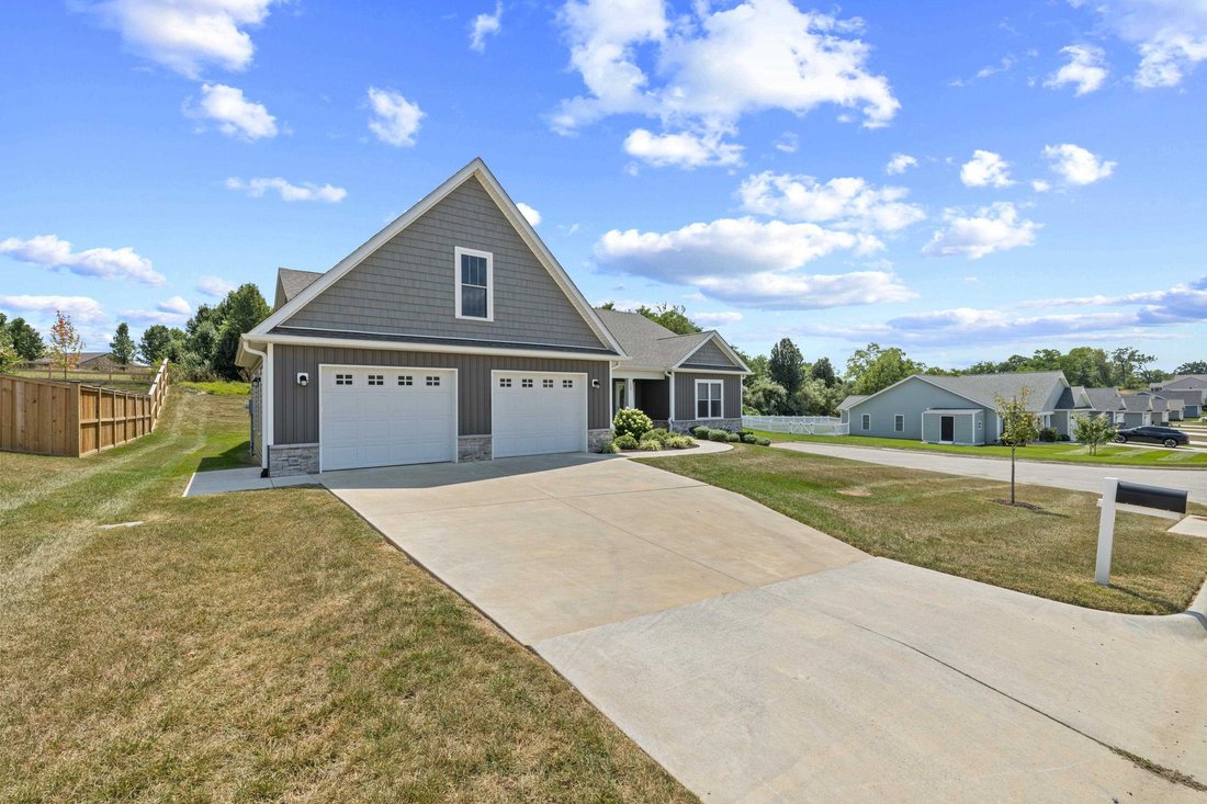 House in Fishersville, Virginia, United States 5 - 18645537