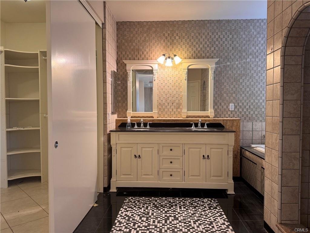 House in Rancho Cucamonga, California, United States 5 - 18642523