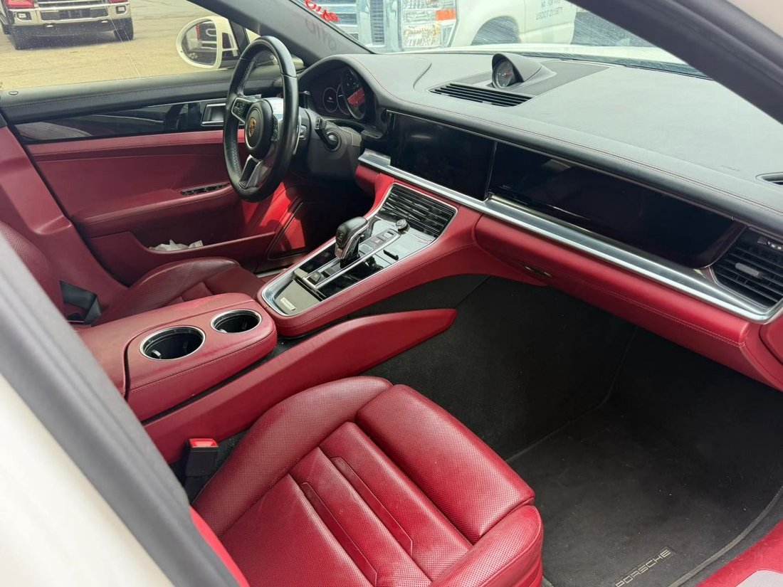 Sedan in Radcliff, KY, United States 4 - 18647843