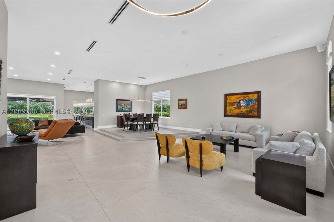House in Weston, Florida, United States 4 - 18646089