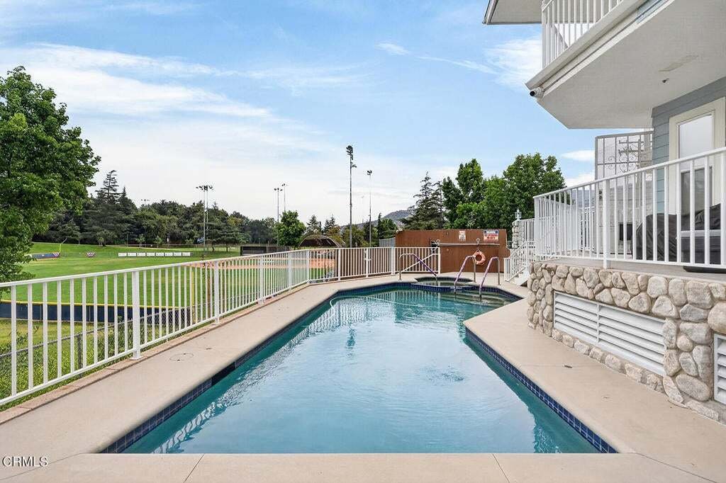 House in Glendale, California, United States 5 - 18643365