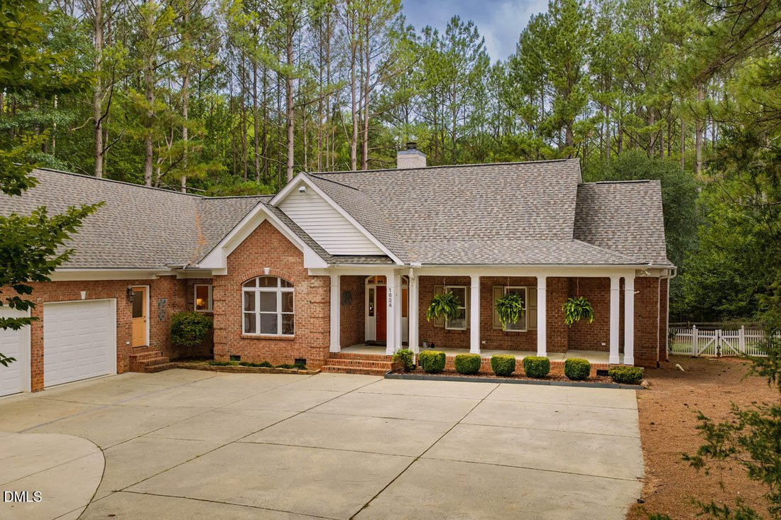 House in Hillsborough, North Carolina, United States 2 - 18642203