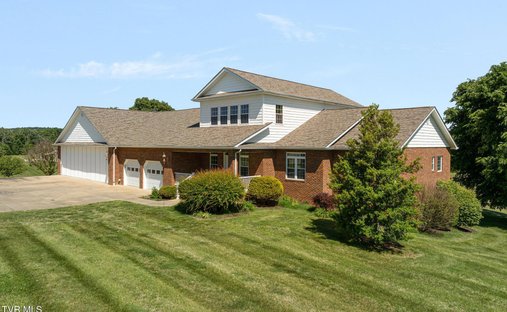 House in Chuckey, Tennessee, United States 1