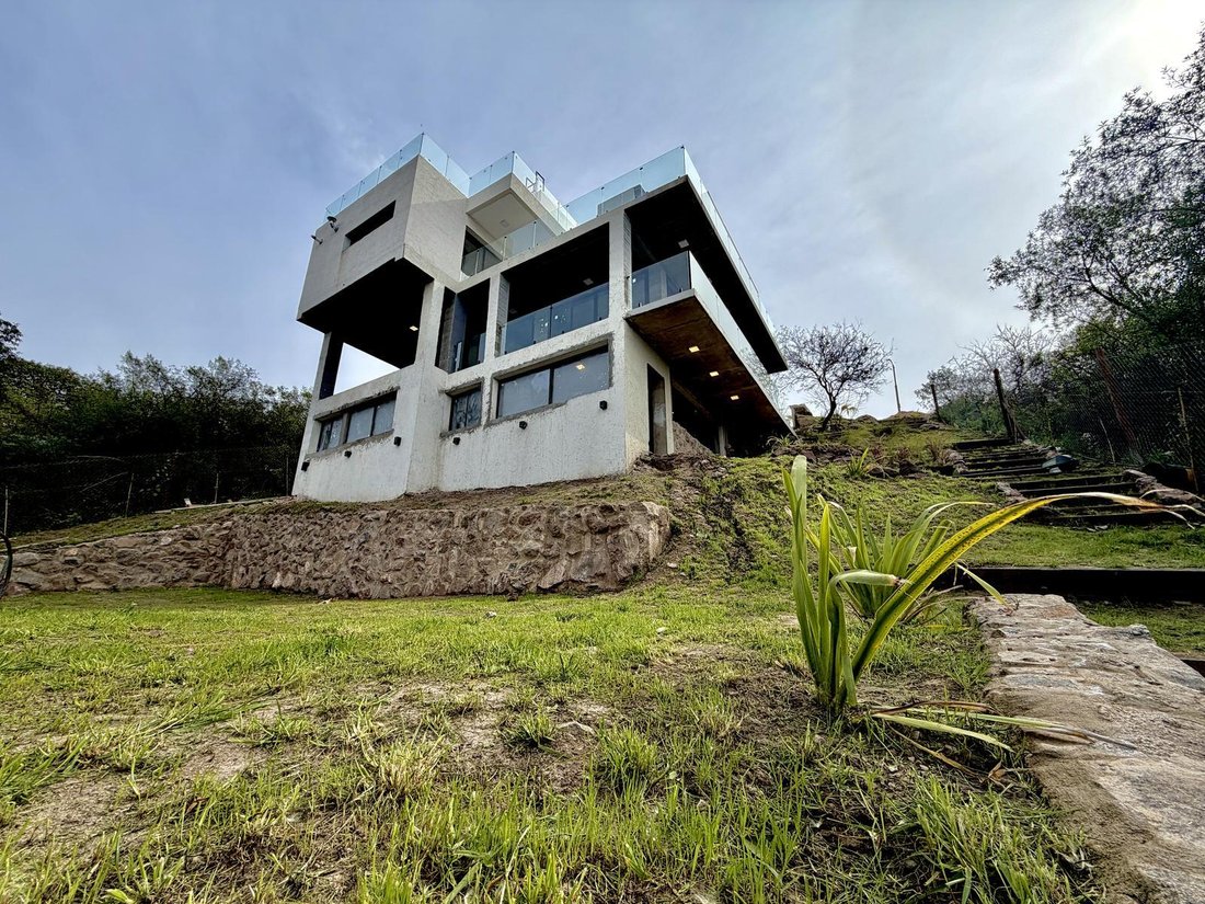 House in La Calera, Cordoba, Argentina 5 - 18645132