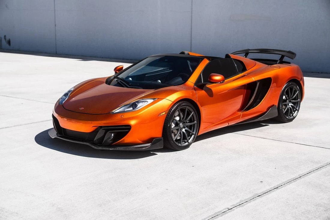 Cabriolet in Boynton Beach, FL, United States 1 - 18620699
