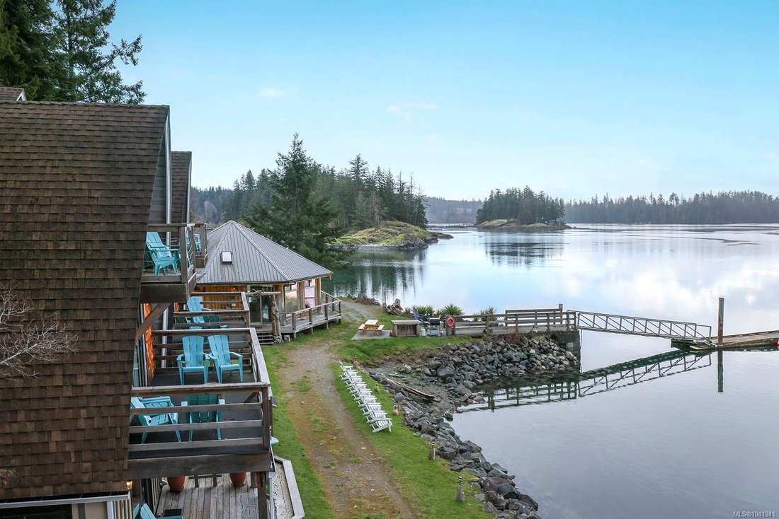 Land in Heriot Bay, British Columbia, Canada 3 - 18643598
