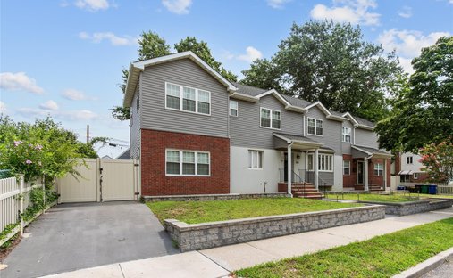 House in New York, New York, United States 1