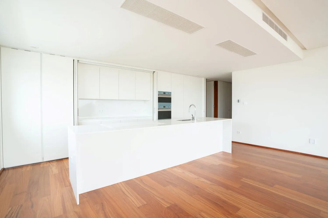 Apartment in Canidelo, Porto District, Portugal 5 - 15460244