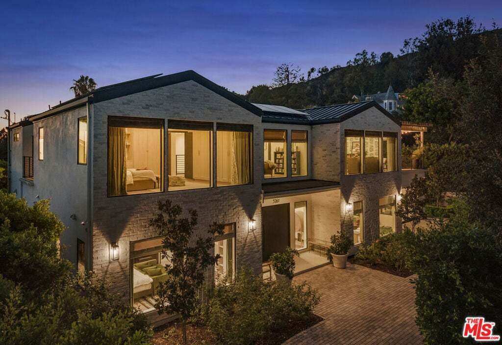 House in Los Angeles, California, United States 2 - 18645922