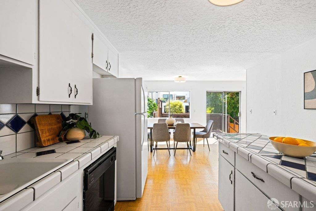 House in San Francisco, California, United States 3 - 18645421