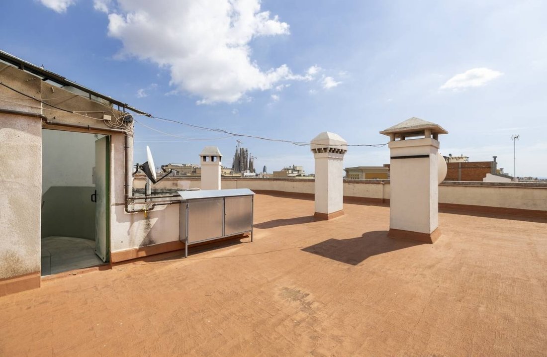 Apartment in Eixample, Barcelona, Spain 2 - 18300590
