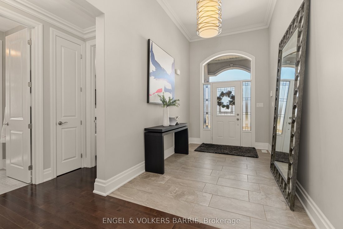 House in Innisfil, Ontario, Canada 4 - 18643081