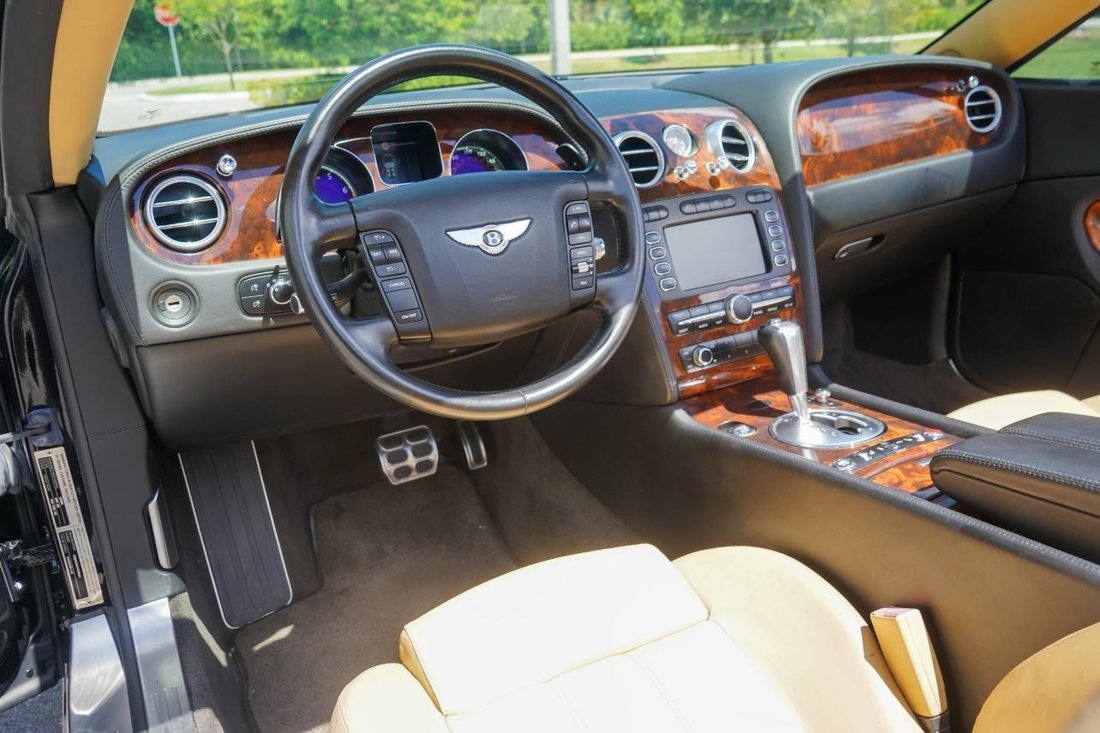 Cabriolet in Fort Lauderdale, FL, United States 2 - 18648015