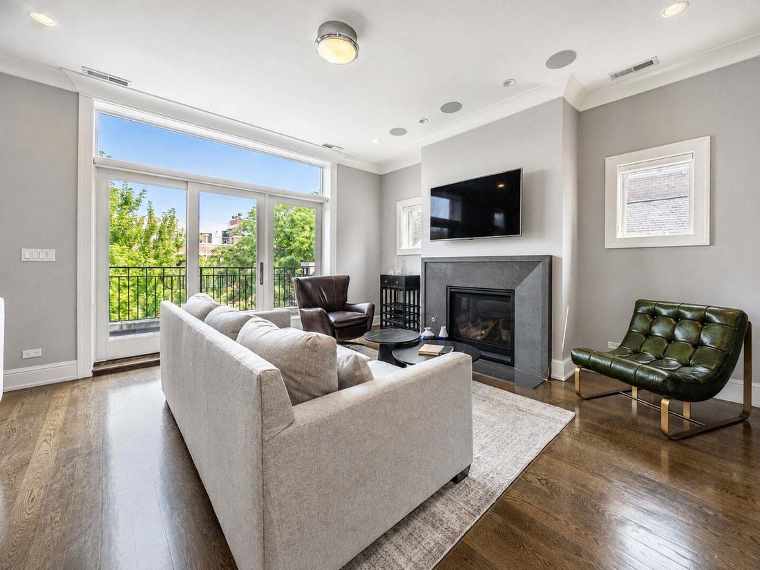 Condo in Chicago, Illinois, United States 4 - 18642370