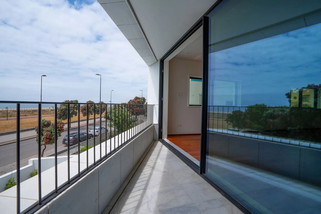 Apartment in Canidelo, Porto District, Portugal 3 - 15460244
