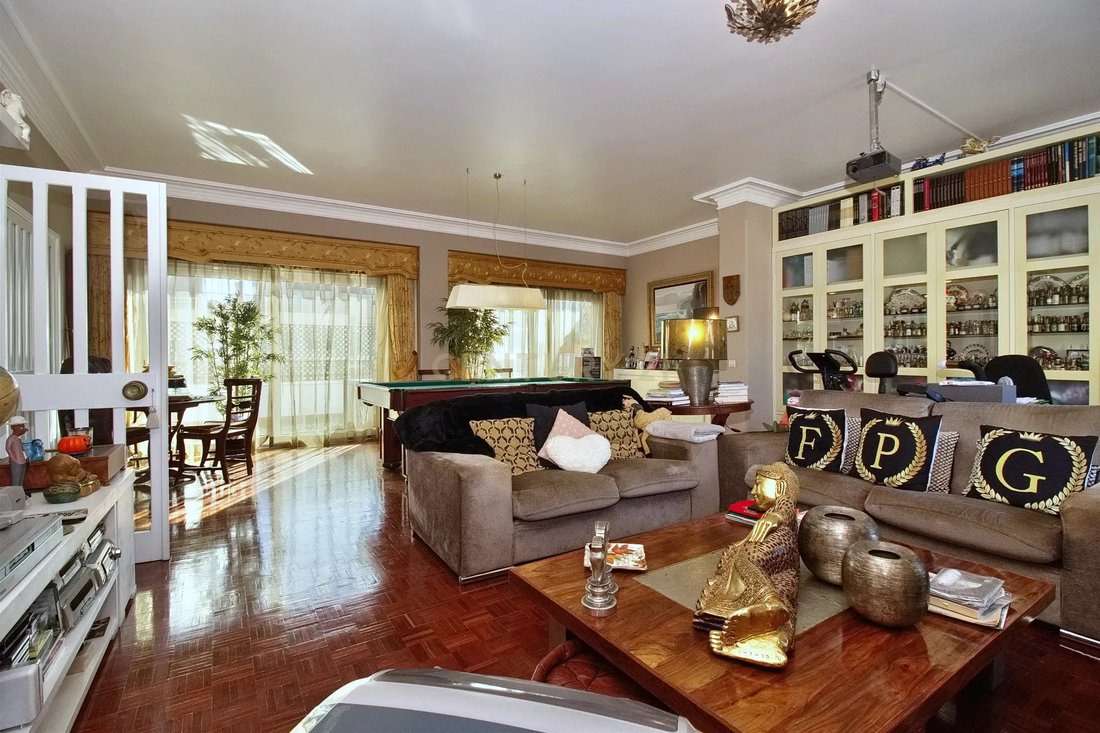 Apartment in Campolide, Lisbon, Portugal 2 - 15785925