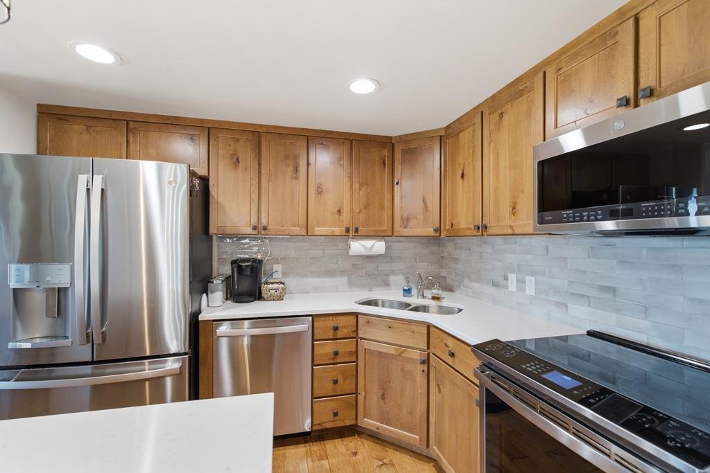 Condo in Donnelly, Idaho, United States 3 - 18643388