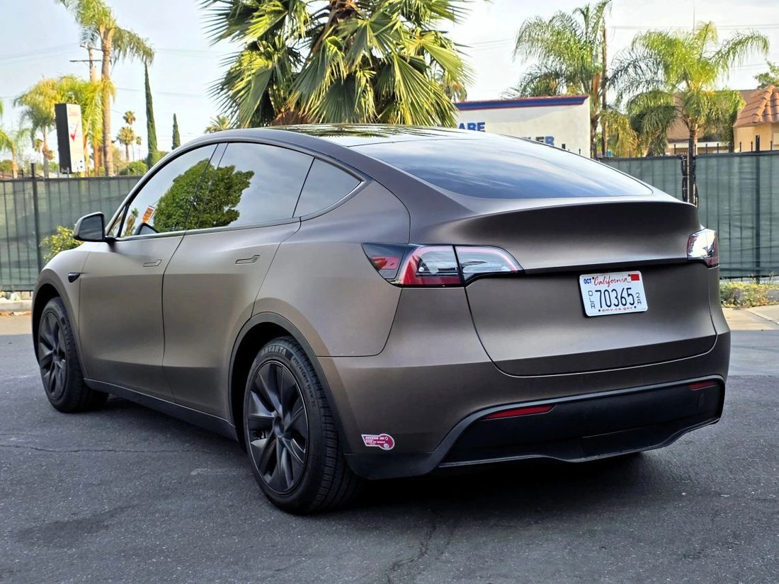 Suv in San Bernardino, CA, United States 3 - 18644429