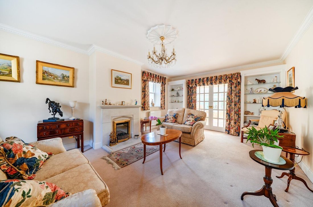 Townhouse in Sherborne, England 4 - 17726732