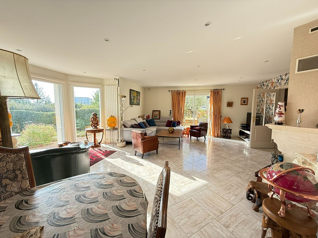 House in Bouchemaine, Pays de la Loire, France 5 - 18646330