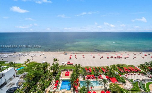 Condo in Golden Beach, Florida, United States 1