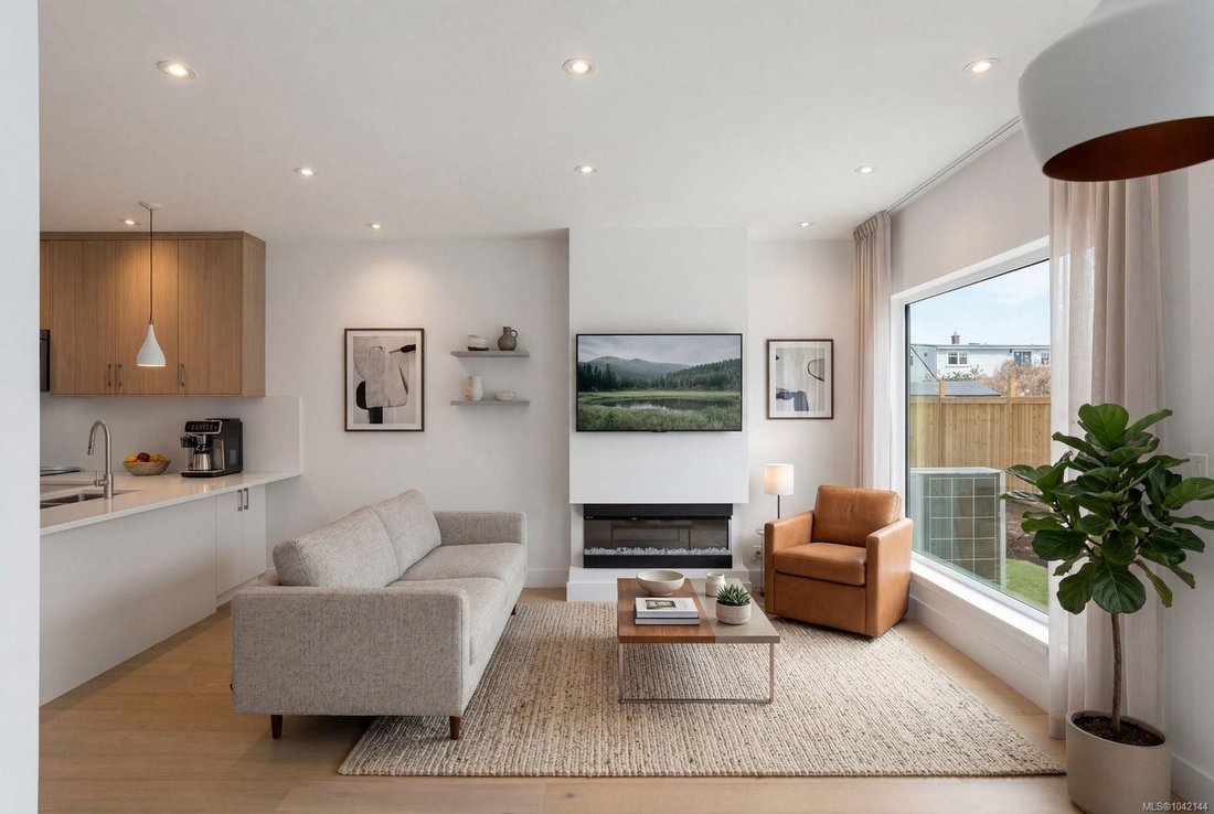 Townhouse in Oak Bay, British Columbia, Canada 1 - 18643350