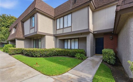 Townhouse in Stanton, California, United States 1