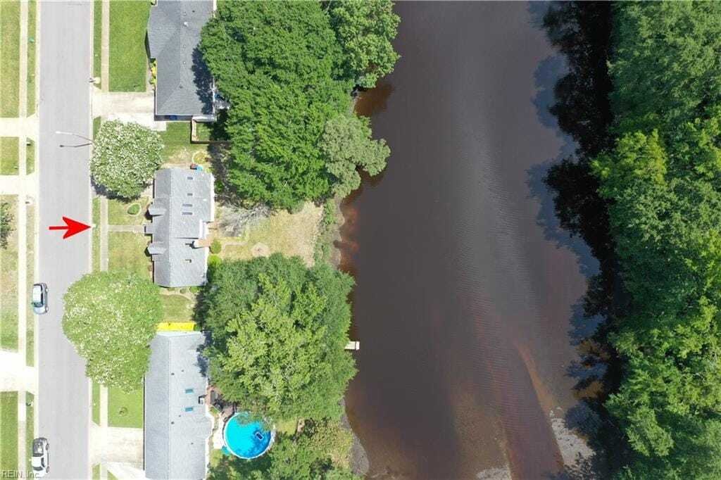 House in Chesapeake, Virginia, United States 2 - 18646128