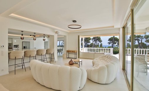 Villa in Vieille Ville, Antibes, France 1